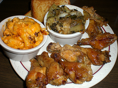 Chicken wings w/collard greens and mac & cheese