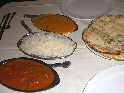 Daata Indian food: Rogan Josh, Vindaloo, rice and Naan