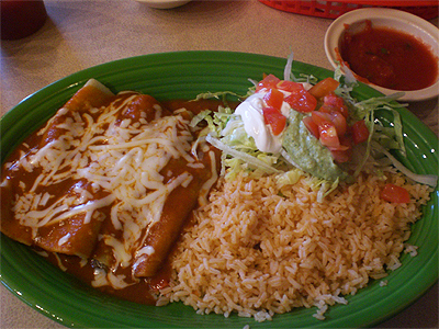 Spinach enchiladas from El Jinete