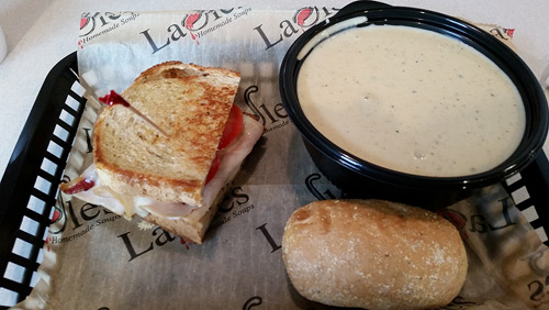 She-crab soup and griller sandwich