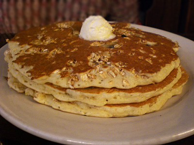 banana crunch pancakes