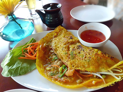 Banh Xeo at Saigon Cafe