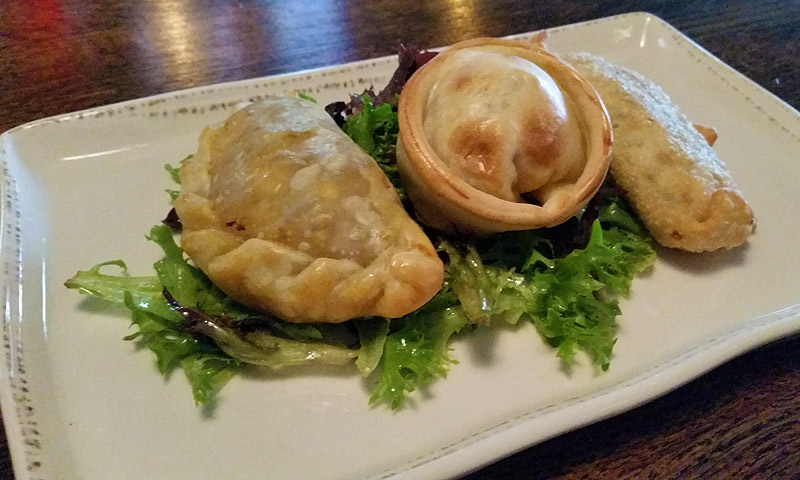 Empanada Trio