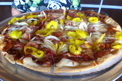 Chi-nnati's BBQ Baconnati pizza