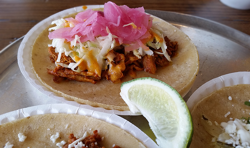 cochinita pibil taco