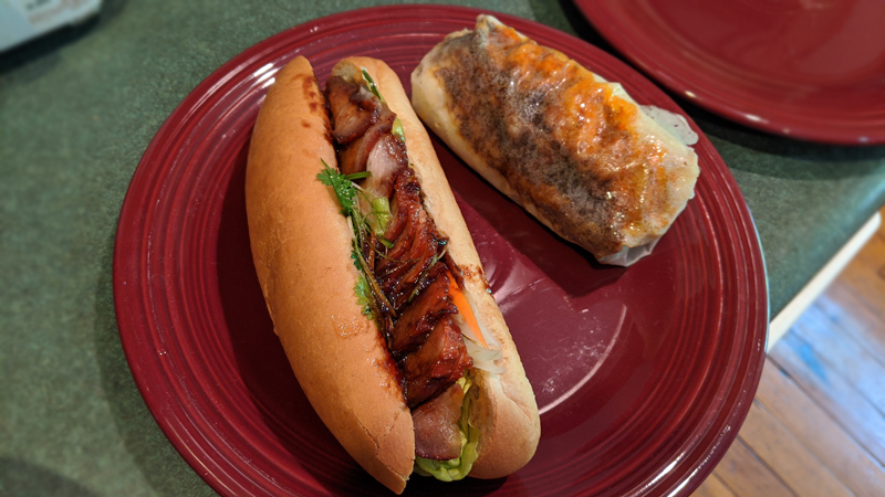 BBQ pork sandwich with popiah