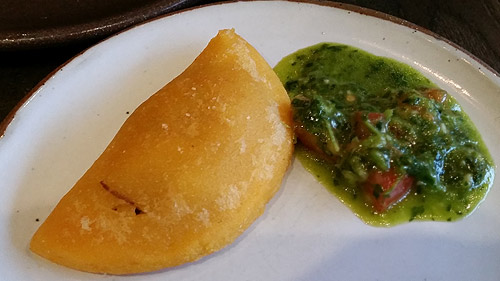 Empanadas de res con pique